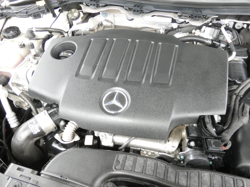 メルセデスベンツ GLA GLA200d 4MATIC AMGﾗｲﾝ AMGﾚｻﾞｰｴｸｽｸﾙｰｼﾌﾞ&ｱﾄﾞﾊﾞﾝｽﾄﾞ&ﾅﾋﾞ&ﾚｰﾀﾞｰｾｰﾌﾃｨPKG　meｺﾈｸﾄ 灰黒革 ﾊﾟﾉﾗﾏSR MBUXﾅﾋﾞTV 360ｶﾒﾗ ｱﾄﾞﾊﾞﾝｽﾄﾞｻｳﾝﾄﾞ ﾍｯﾄﾞｱｯﾌﾟD ﾃﾞｼﾞﾀﾙｲﾝﾅｰﾐﾗｰ 前後ﾄﾞﾗﾚｺ 自動ﾘｱｹﾞｰﾄ LEDﾗｲﾄ/自動HB　2年保証付