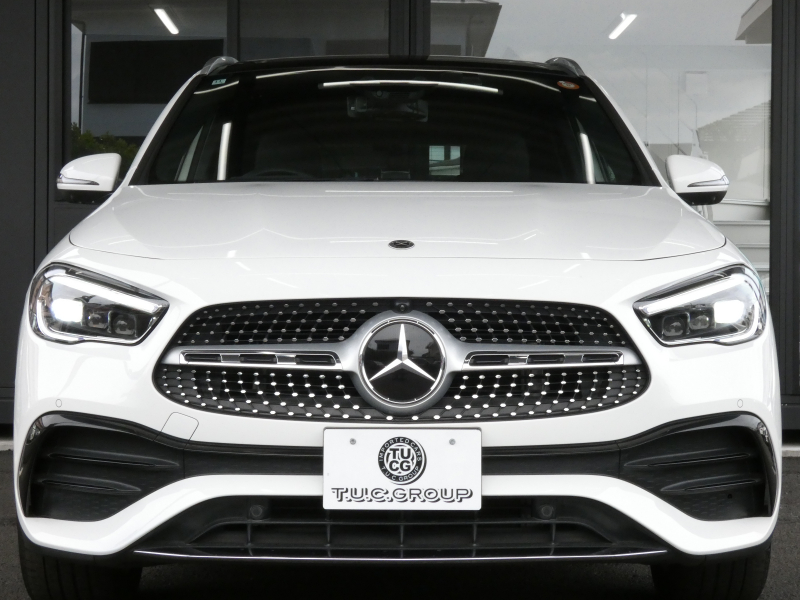 メルセデスベンツ GLA GLA200d 4MATIC AMGﾗｲﾝ AMGﾚｻﾞｰｴｸｽｸﾙｰｼﾌﾞ&ｱﾄﾞﾊﾞﾝｽﾄﾞ&ﾅﾋﾞ&ﾚｰﾀﾞｰｾｰﾌﾃｨPKG　meｺﾈｸﾄ 灰黒革 ﾊﾟﾉﾗﾏSR MBUXﾅﾋﾞTV 360ｶﾒﾗ ｱﾄﾞﾊﾞﾝｽﾄﾞｻｳﾝﾄﾞ ﾍｯﾄﾞｱｯﾌﾟD ﾃﾞｼﾞﾀﾙｲﾝﾅｰﾐﾗｰ 前後ﾄﾞﾗﾚｺ 自動ﾘｱｹﾞｰﾄ LEDﾗｲﾄ/自動HB　2年保証付