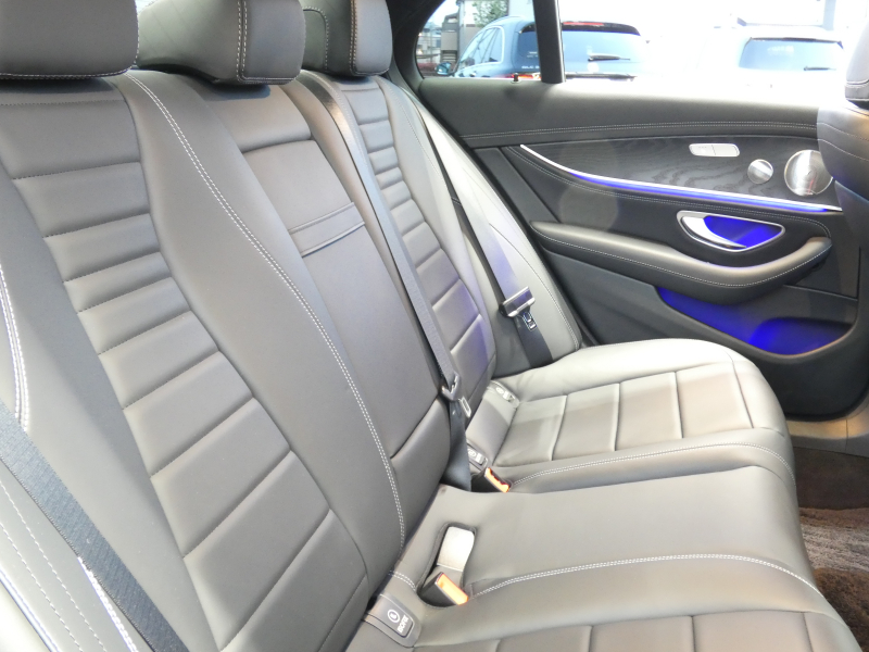 メルセデスベンツ Eクラス E200 ｽﾎﾟｰﾂ AMGﾗｲﾝｲﾝﾃﾘｱ&ｴｸｽｸﾙｰｼﾌﾞ&ﾚｰﾀﾞｰｾｰﾌﾃｨPKG　後期 BSG搭載 AMGｴｱﾛ&19AW ﾅｯﾊﾟ革/前後ﾋｰﾀｰ MBUXﾅﾋﾞ 地ﾃﾞｼﾞ AppleCarPlay 360度ｶﾒﾗ Burmester ﾍｯﾄﾞｱｯﾌﾟD 前後ﾄﾞﾗﾚｺ ｵｰﾄﾄﾗﾝｸ　2年保証付