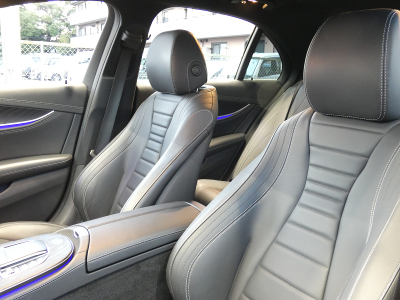 メルセデスベンツ Eクラス E200 ｽﾎﾟｰﾂ AMGﾗｲﾝｲﾝﾃﾘｱ&ｴｸｽｸﾙｰｼﾌﾞ&ﾚｰﾀﾞｰｾｰﾌﾃｨPKG　後期 BSG搭載 AMGｴｱﾛ&19AW ﾅｯﾊﾟ革/前後ﾋｰﾀｰ MBUXﾅﾋﾞ 地ﾃﾞｼﾞ AppleCarPlay 360度ｶﾒﾗ Burmester ﾍｯﾄﾞｱｯﾌﾟD 前後ﾄﾞﾗﾚｺ ｵｰﾄﾄﾗﾝｸ　2年保証付