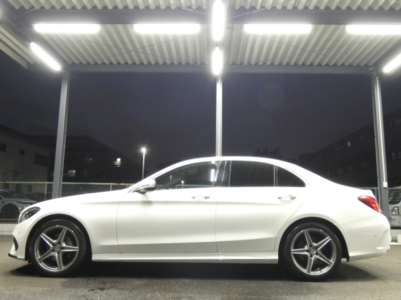 メルセデスベンツ Cクラス C200 AVG AMGﾗｲﾝ ﾍﾞｰｼｯｸ&ﾚｰﾀﾞｰｾｰﾌﾃｨPKG　ｷｰﾚｽｺﾞｰ 黒革ｼｰﾄ/ﾋｰﾀｰ HDDﾅﾋﾞ 地ﾃﾞｼﾞ Bｶﾒﾗ ﾊﾟｰｸﾄﾛﾆｯｸ ﾊﾟﾄﾞﾙｼﾌﾄ ﾄﾗﾝｸｽﾙｰ LEDﾗｲﾄ/自動ﾊｲﾋﾞｰﾑ AMGｴｱﾛ/AMG18AW　2年保証付