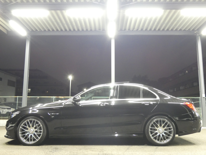 AMG Cクラス C63 ｴｸｽｸﾙｰｼﾌﾞ&ﾚｰﾀﾞｰｾｰﾌﾃｨPKG　後期 476ps meｺﾈｸﾄ AMGｴｱﾛ/19ｲﾝﾁAW ﾌﾞﾗｯｸﾅｯﾊﾟﾚｻﾞｰ ﾊﾟﾉﾗﾏｻﾝﾙｰﾌ 純正ﾅﾋﾞ 地ﾃﾞｼﾞ Bｶﾒﾗ AppleCarPlay 前後ﾄﾞﾗﾚｺ Burmester IWCｸﾛｯｸ 自動ﾄﾗﾝｸ/ﾌｯﾄOP ｴｱﾊﾞﾗﾝｽPKG　2年保証付