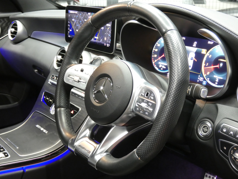 AMG Cクラス C63 ｴｸｽｸﾙｰｼﾌﾞ&ﾚｰﾀﾞｰｾｰﾌﾃｨPKG　後期 476ps meｺﾈｸﾄ AMGｴｱﾛ/19ｲﾝﾁAW ﾌﾞﾗｯｸﾅｯﾊﾟﾚｻﾞｰ ﾊﾟﾉﾗﾏｻﾝﾙｰﾌ 純正ﾅﾋﾞ 地ﾃﾞｼﾞ Bｶﾒﾗ AppleCarPlay 前後ﾄﾞﾗﾚｺ Burmester IWCｸﾛｯｸ 自動ﾄﾗﾝｸ/ﾌｯﾄOP ｴｱﾊﾞﾗﾝｽPKG　2年保証付