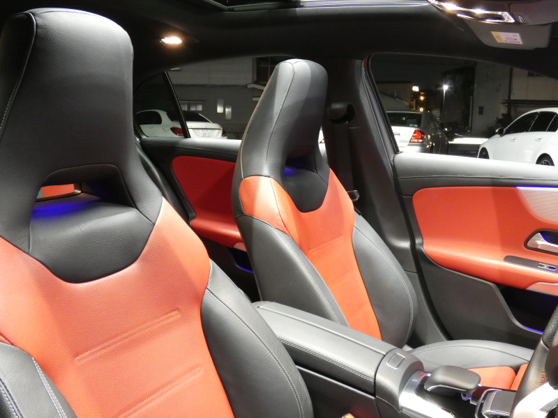 AMG Aクラス A35 4MATIC AMGｱﾄﾞﾊﾞﾝｽﾄﾞ&ﾅﾋﾞｹﾞｰｼｮﾝ&ﾚｰﾀﾞｰｾｰﾌﾃｨPKG　meｺﾈｸﾄ AMGｴｱﾛ 18ｲﾝﾁAW 赤黒革/ﾋｰﾀｰ ﾊﾟﾉﾗﾏｻﾝﾙｰﾌ MBUXﾅﾋﾞ 地ﾃﾞｼﾞ 360度ｶﾒﾗ ﾍｯﾄﾞｱｯﾌﾟD ｱﾄﾞﾊﾞﾝｽﾄﾞｻｳﾝﾄﾞ ﾀﾞｲﾅﾐｯｸｾﾚｸﾄ LEDﾍｯﾄﾞﾗｲﾄ　2年保証付