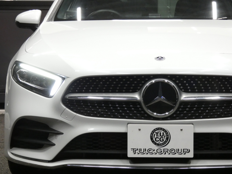 メルセデスベンツ Aクラス A180 AMGﾗｲﾝ&AMGﾚｻﾞｰｴｸｽｸﾙｰｼﾌﾞ&ｱﾄﾞﾊﾞﾝｽﾄﾞ&ﾅﾋﾞ&ﾚｰﾀﾞｰｾｰﾌﾃｨPKG　meｺﾈｸﾄ AMGｴｱﾛ/19ｲﾝﾁAW 赤黒革/ﾋｰﾀｰ ﾊﾟﾉﾗﾏｻﾝﾙｰﾌ 純正ﾄﾞﾗﾚｺ ﾍｯﾄﾞｱｯﾌﾟD ﾜｲﾔﾚｽﾁｬｰｼﾞ ﾀﾞｲﾅﾐｯｸｾﾚｸﾄ LEDﾗｲﾄ/自動HB　2年保証付