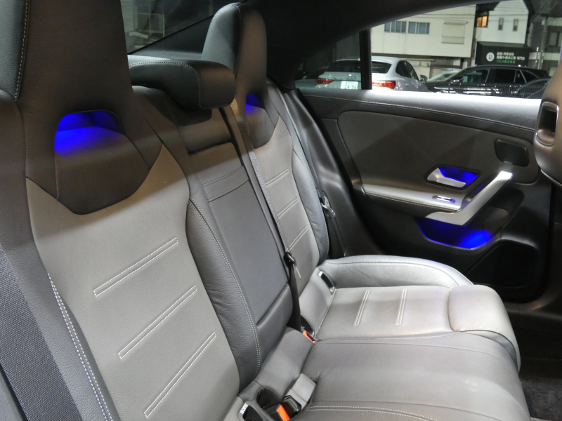 メルセデスベンツ CLAクラス CLA200d AMGﾗｲﾝ AMGﾚｻﾞｰｴｸｽｸﾙｰｼﾌﾞ&ｱﾄﾞﾊﾞﾝｽﾄﾞ&ﾅﾋﾞ&ﾚｰﾀﾞｰｾｰﾌﾃｨPKG　1ｵｰﾅｰ meｺﾈｸﾄ 灰黒革 ﾊﾟﾉﾗﾏSR MBUXﾅﾋﾞTV 360度ｶﾒﾗ ｱﾄﾞﾊﾞﾝｽﾄﾞｻｳﾝﾄﾞ ﾍｯﾄﾞｱｯﾌﾟD ﾜｲﾔﾚｽﾁｬｰｼﾞ LEDﾗｲﾄ/ｱﾀﾞﾌﾟﾃｨﾌﾞHB　2年保証付