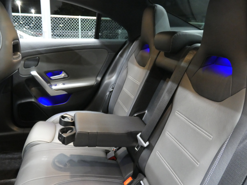 メルセデスベンツ CLAクラス CLA200d AMGﾗｲﾝ AMGﾚｻﾞｰｴｸｽｸﾙｰｼﾌﾞ&ｱﾄﾞﾊﾞﾝｽﾄﾞ&ﾅﾋﾞ&ﾚｰﾀﾞｰｾｰﾌﾃｨPKG　1ｵｰﾅｰ meｺﾈｸﾄ 灰黒革 ﾊﾟﾉﾗﾏSR MBUXﾅﾋﾞTV 360度ｶﾒﾗ ｱﾄﾞﾊﾞﾝｽﾄﾞｻｳﾝﾄﾞ ﾍｯﾄﾞｱｯﾌﾟD ﾜｲﾔﾚｽﾁｬｰｼﾞ LEDﾗｲﾄ/ｱﾀﾞﾌﾟﾃｨﾌﾞHB　2年保証付