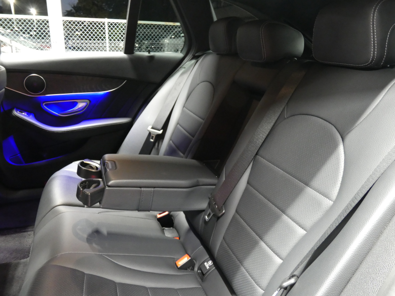 メルセデスベンツ Cクラス C220d ｽﾃｰｼｮﾝﾜｺﾞﾝ AVG AMGﾗｲﾝ ﾚｰﾀﾞｰｾｰﾌﾃｨPKG　後期 9速AT meｺﾈｸﾄ ｷｰﾚｽｺﾞｰ 黒革ｼｰﾄ/ﾋｰﾀｰ HDDﾅﾋﾞ 地ﾃﾞｼﾞ Bｶﾒﾗ AppleCarPlay ﾊﾟﾄﾞﾙｼﾌﾄ LEDﾗｲﾄ/自動HB ｱﾝﾋﾞｴﾝﾄﾗｲﾄ AMGｴｱﾛ/18AW　2年保証付