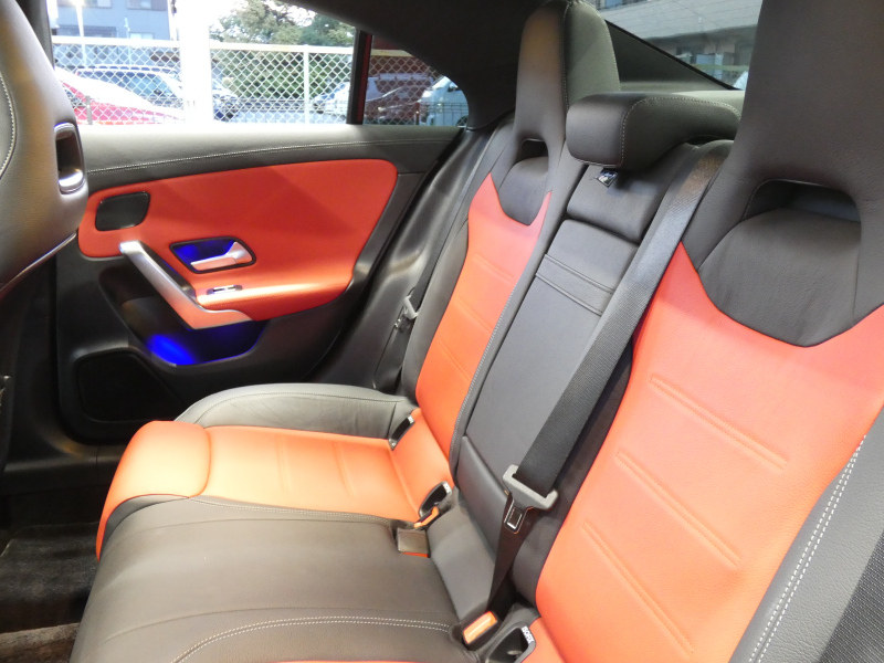 メルセデスベンツ CLAクラス CLA200d AMGﾗｲﾝ AMGﾚｻﾞｰｴｸｽｸﾙｰｼﾌﾞ&ｱﾄﾞﾊﾞﾝｽﾄﾞ&ﾅﾋﾞ&ﾚｰﾀﾞｰｾｰﾌﾃｨPKG　1ｵｰﾅｰ meｺﾈｸﾄ 赤黒革 ﾊﾟﾉﾗﾏSR MBUXﾅﾋﾞTV 360度ｶﾒﾗ ｱﾄﾞﾊﾞﾝｽﾄﾞｻｳﾝﾄﾞ ﾍｯﾄﾞｱｯﾌﾟD ﾜｲﾔﾚｽﾁｬｰｼﾞ 前後ﾄﾞﾗﾚｺ LEDﾗｲﾄ/ｱﾀﾞﾌﾟﾃｨﾌﾞHB　2年保証付