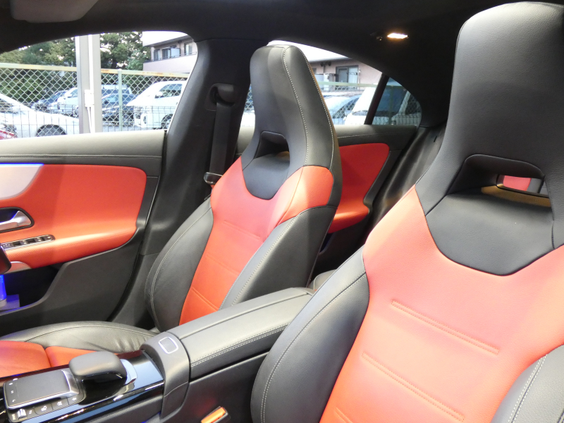 メルセデスベンツ CLAクラス CLA200d AMGﾗｲﾝ AMGﾚｻﾞｰｴｸｽｸﾙｰｼﾌﾞ&ｱﾄﾞﾊﾞﾝｽﾄﾞ&ﾅﾋﾞ&ﾚｰﾀﾞｰｾｰﾌﾃｨPKG　1ｵｰﾅｰ meｺﾈｸﾄ 赤黒革 ﾊﾟﾉﾗﾏSR MBUXﾅﾋﾞTV 360度ｶﾒﾗ ｱﾄﾞﾊﾞﾝｽﾄﾞｻｳﾝﾄﾞ ﾍｯﾄﾞｱｯﾌﾟD ﾜｲﾔﾚｽﾁｬｰｼﾞ 前後ﾄﾞﾗﾚｺ LEDﾗｲﾄ/ｱﾀﾞﾌﾟﾃｨﾌﾞHB　2年保証付