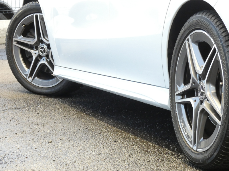 メルセデスベンツ CLAクラス CLA200d AMGﾗｲﾝ AMGﾚｻﾞｰｴｸｽｸﾙｰｼﾌﾞ&ｱﾄﾞﾊﾞﾝｽﾄﾞ&ﾅﾋﾞ&ﾚｰﾀﾞｰｾｰﾌﾃｨPKG　1ｵｰﾅｰ meｺﾈｸﾄ 赤黒革 ﾊﾟﾉﾗﾏSR MBUXﾅﾋﾞTV 360度ｶﾒﾗ ｱﾄﾞﾊﾞﾝｽﾄﾞｻｳﾝﾄﾞ ﾍｯﾄﾞｱｯﾌﾟD ﾜｲﾔﾚｽﾁｬｰｼﾞ 前後ﾄﾞﾗﾚｺ LEDﾗｲﾄ/ｱﾀﾞﾌﾟﾃｨﾌﾞHB　2年保証付