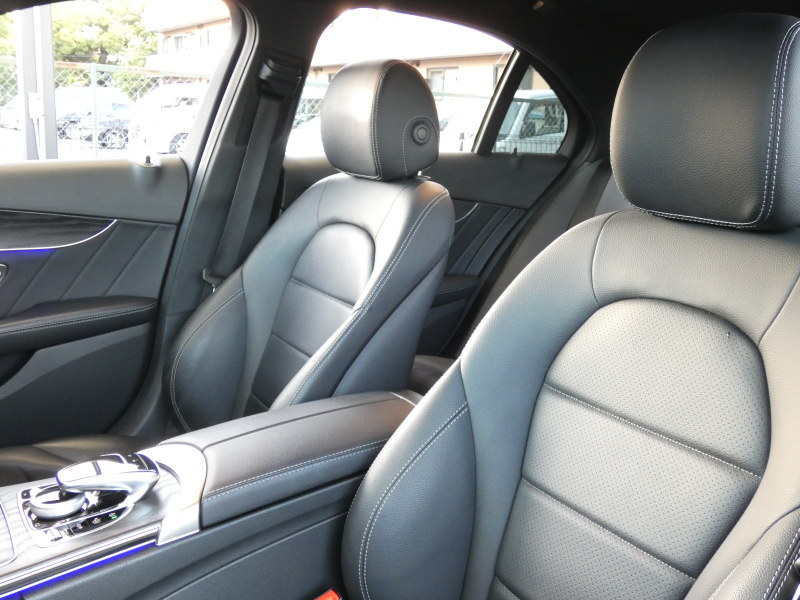 メルセデスベンツ Cクラス C200 4MATIC AVG AMGﾗｲﾝ ﾚｰﾀﾞｰｾｰﾌﾃｨPKG　後期 BSG搭載 9速AT meｺﾈｸﾄ ｷｰﾚｽｺﾞｰ 黒革ｼｰﾄ/ﾋｰﾀｰ HDDﾅﾋﾞ 地ﾃﾞｼﾞ Bｶﾒﾗ AppleCarPlay ﾊﾟﾄﾞﾙｼﾌﾄ 360度ﾄﾞﾗﾚｺ LEDﾗｲﾄ/自動HB ｱﾝﾋﾞｴﾝﾄﾗｲﾄ AMGｴｱﾛ/18AW　2年保証付