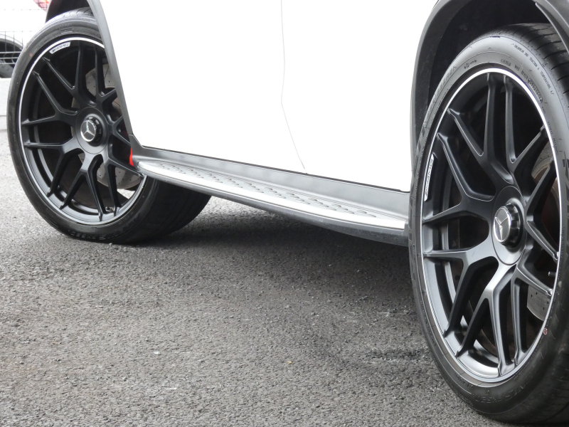 AMG GLC GLC63 S 4MATIC+ ｺﾝﾌｫｰﾄ&ﾚｰﾀﾞｰｾｰﾌﾃｨPKG　後期 510ps meｺﾈｸﾄ AMGﾊﾟﾌｫｰﾏﾝｽEX/ｽﾃｱﾘﾝｸﾞ ﾅｯﾊﾟ黒革/ﾍﾞﾝﾁﾚｰﾀｰ/前後ﾋｰﾀｰ ﾊﾟﾉﾗﾏｻﾝﾙｰﾌ MBUXﾅﾋﾞ 地ﾃﾞｼﾞ 360度ｶﾒﾗ Burmester ｴｱﾊﾞﾗﾝｽP 前後ﾄﾞﾗﾚｺ ﾍｯﾄﾞｱｯﾌﾟD　2年保証付
