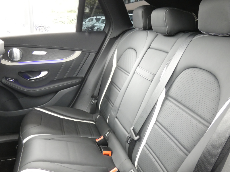 AMG GLC GLC63 S 4MATIC+ ｺﾝﾌｫｰﾄ&ﾚｰﾀﾞｰｾｰﾌﾃｨPKG　後期 510ps meｺﾈｸﾄ AMGﾊﾟﾌｫｰﾏﾝｽEX/ｽﾃｱﾘﾝｸﾞ ﾅｯﾊﾟ黒革/ﾍﾞﾝﾁﾚｰﾀｰ/前後ﾋｰﾀｰ ﾊﾟﾉﾗﾏｻﾝﾙｰﾌ MBUXﾅﾋﾞ 地ﾃﾞｼﾞ 360度ｶﾒﾗ Burmester ｴｱﾊﾞﾗﾝｽP 前後ﾄﾞﾗﾚｺ ﾍｯﾄﾞｱｯﾌﾟD　2年保証付