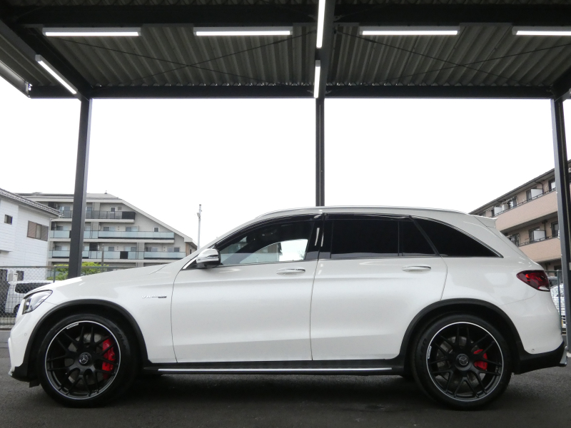 AMG GLC GLC63 S 4MATIC+ ｺﾝﾌｫｰﾄ&ﾚｰﾀﾞｰｾｰﾌﾃｨPKG　後期 510ps meｺﾈｸﾄ AMGﾊﾟﾌｫｰﾏﾝｽEX/ｽﾃｱﾘﾝｸﾞ ﾅｯﾊﾟ黒革/ﾍﾞﾝﾁﾚｰﾀｰ/前後ﾋｰﾀｰ ﾊﾟﾉﾗﾏｻﾝﾙｰﾌ MBUXﾅﾋﾞ 地ﾃﾞｼﾞ 360度ｶﾒﾗ Burmester ｴｱﾊﾞﾗﾝｽP 前後ﾄﾞﾗﾚｺ ﾍｯﾄﾞｱｯﾌﾟD　2年保証付