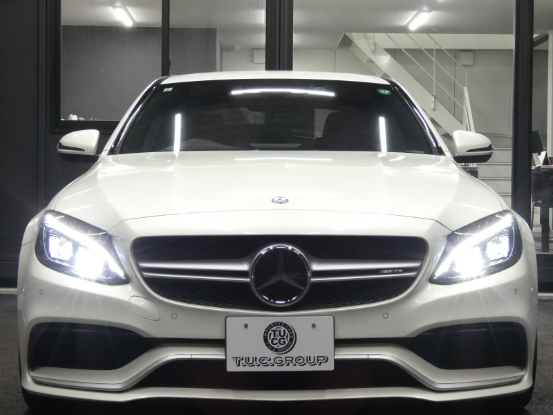 AMG Cクラス C63 ｴｸｽｸﾙｰｼﾌﾞ&ﾚｰﾀﾞｰｾｰﾌﾃｨPKG　AMG19ｲﾝﾁAW&AMGｴｱﾛ ﾌﾞﾗｯｸﾅｯﾊﾟﾚｻﾞｰ ﾅﾋﾞTV Bｶﾒﾗ Burmester 自動ﾄﾗﾝｸ/ﾌｯﾄOP ｴｱﾊﾞﾗﾝｽPKG/ﾊﾟﾌｭｰﾑｱﾄﾏｲｻﾞｰ AMGﾗｲﾄﾞｺﾝﾄﾛｰﾙｻｽ AMG強化ﾌﾞﾚｰｷ ﾄﾞﾗﾚｺ LEDﾍｯﾄﾞﾗｲﾄ/ｵｰﾄHB　2年保証付