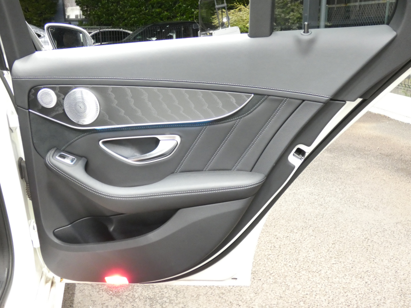 AMG Cクラス C63 ｴｸｽｸﾙｰｼﾌﾞ&ﾚｰﾀﾞｰｾｰﾌﾃｨPKG　AMG19ｲﾝﾁAW&AMGｴｱﾛ ﾌﾞﾗｯｸﾅｯﾊﾟﾚｻﾞｰ ﾅﾋﾞTV Bｶﾒﾗ Burmester 自動ﾄﾗﾝｸ/ﾌｯﾄOP ｴｱﾊﾞﾗﾝｽPKG/ﾊﾟﾌｭｰﾑｱﾄﾏｲｻﾞｰ AMGﾗｲﾄﾞｺﾝﾄﾛｰﾙｻｽ AMG強化ﾌﾞﾚｰｷ ﾄﾞﾗﾚｺ LEDﾍｯﾄﾞﾗｲﾄ/ｵｰﾄHB　2年保証付