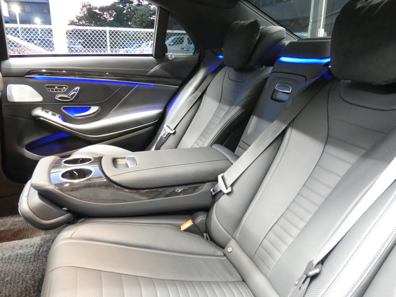メルセデスベンツ Sクラス S550 ﾛﾝｸﾞ AMGｽﾎﾟｰﾂ&ﾚｰﾀﾞｰｾｰﾌﾃｨPKG　AMGｴｱﾛ/19ｲﾝﾁAW ﾌﾞﾗｯｸﾅｯﾊﾟﾚｻﾞｰ/前後ﾍﾞﾝﾁﾚｰﾀｰ ﾊﾟﾉﾗﾏSR ﾅﾋﾞ 地ﾃﾞｼﾞ 360度ｶﾒﾗ Burmester ｴｱﾊﾞﾗﾝｽPKG 自動ﾄﾗﾝｸ/ﾌｯﾄOP ｷｰﾚｽｺﾞｰ ﾄﾞﾗﾚｺ LEDﾗｲﾄ/自動HB ｱﾝﾋﾞｴﾝﾄﾗｲﾄ　2年保証付