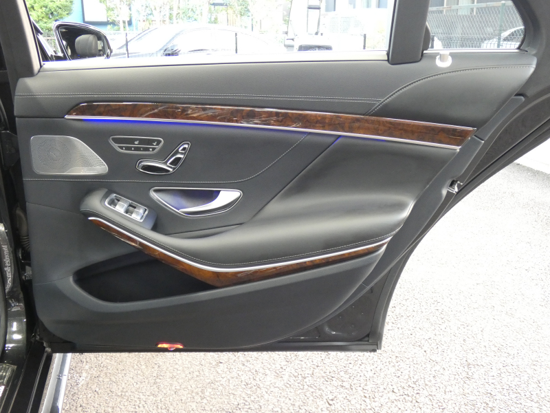 メルセデスベンツ Sクラス S550 ﾛﾝｸﾞ ﾚｰﾀﾞｰｾｰﾌﾃｨPKG WALD仕様　WALDﾌﾙｴｱﾛ/22ｲﾝﾁAW ﾌﾞﾗｯｸﾅｯﾊﾟﾚｻﾞｰ/前後ﾍﾞﾝﾁﾚｰﾀｰ ﾊﾟﾉﾗﾏSR ﾅﾋﾞ 地ﾃﾞｼﾞ 360度ｶﾒﾗ Burmester ｴｱﾊﾞﾗﾝｽPKG 自動ﾄﾗﾝｸ/ﾌｯﾄOP ｷｰﾚｽｺﾞｰ ﾄﾞﾗﾚｺ LEDﾗｲﾄ/自動HB ｱﾝﾋﾞｴﾝﾄﾗｲﾄ　2年保証付