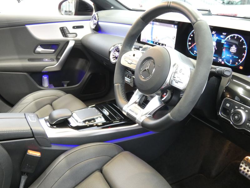 AMG Aクラス A35 4MATIC ｾﾀﾞﾝ AMGﾊﾟﾌｫｰﾏﾝｽ&AMGｱﾄﾞﾊﾞﾝｽﾄﾞ&ﾚｰﾀﾞｰｾｰﾌﾃｨPKG　meｺﾈｸﾄ AMGﾊﾟﾌｫｰﾏﾝｽｽﾃｱﾘﾝｸﾞ&ｼｰﾄ AMGｴｱﾛ&19ｲﾝﾁAW 強化ﾌﾞﾚｰｷ 灰黒革 ﾊﾟﾉﾗﾏSR MBUXﾅﾋﾞ 地ﾃﾞｼﾞ 360度ｶﾒﾗ ﾍｯﾄﾞｱｯﾌﾟD ｱﾄﾞﾊﾞﾝｽﾄﾞS 純正ﾄﾞﾗﾚｺ　2年保証付