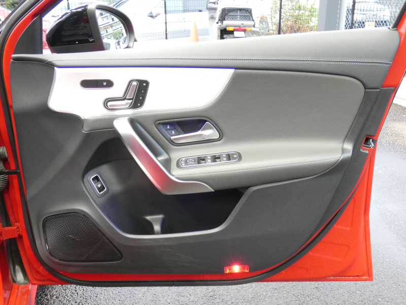AMG Aクラス A35 4MATIC ｾﾀﾞﾝ AMGﾊﾟﾌｫｰﾏﾝｽ&AMGｱﾄﾞﾊﾞﾝｽﾄﾞ&ﾚｰﾀﾞｰｾｰﾌﾃｨPKG　meｺﾈｸﾄ AMGﾊﾟﾌｫｰﾏﾝｽｽﾃｱﾘﾝｸﾞ&ｼｰﾄ AMGｴｱﾛ&19ｲﾝﾁAW 強化ﾌﾞﾚｰｷ 灰黒革 ﾊﾟﾉﾗﾏSR MBUXﾅﾋﾞ 地ﾃﾞｼﾞ 360度ｶﾒﾗ ﾍｯﾄﾞｱｯﾌﾟD ｱﾄﾞﾊﾞﾝｽﾄﾞS 純正ﾄﾞﾗﾚｺ　2年保証付