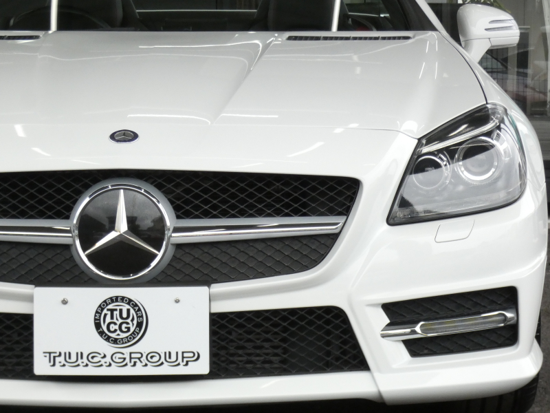 メルセデスベンツ SLKクラス SLK200 ﾄﾚﾝﾄﾞ+ AMGｽﾎﾟｰﾂ&ﾚｰﾀﾞｰｾｰﾌﾃｨPKG　AMGｴｱﾛ&18AW ﾄﾗﾝｸｽﾎﾟｲﾗｰ 黒本革/ｼｰﾄﾋｰﾀｰ/ｴｱｽｶｰﾌ ﾚｯﾄﾞｼｰﾄﾍﾞﾙﾄ HDDﾅﾋﾞ 地ﾃﾞｼﾞ ﾊﾟﾄﾞﾙｼﾌﾄ ｷｾﾉﾝﾗｲﾄ/ｱﾀﾞﾌﾟﾃｨﾌﾞHB　2年保証付