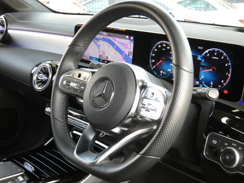 AMG CLAクラス CLA35 4MATIC AMGｱﾄﾞﾊﾞﾝｽﾄﾞ&ﾅﾋﾞｹﾞｰｼｮﾝ&ﾚｰﾀﾞｰｾｰﾌﾃｨPKG　meｺﾈｸﾄ AMGｴｱﾛ 18ｲﾝﾁAW 灰黒革/ﾋｰﾀｰ ﾊﾟﾉﾗﾏｻﾝﾙｰﾌ MBUXﾅﾋﾞ 地ﾃﾞｼﾞ 360度ｶﾒﾗ ﾍｯﾄﾞｱｯﾌﾟD ｱﾄﾞﾊﾞﾝｽﾄﾞｻｳﾝﾄﾞ F&Rﾄﾞﾗﾚｺ LEDﾍｯﾄﾞﾗｲﾄ　2年保証付