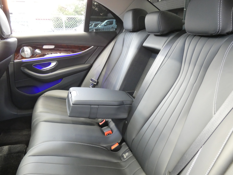 メルセデスベンツ Eクラス E400 4MATIC ｴｸｽｸﾙｰｼﾌﾞ&ﾚｰﾀﾞｰｾｰﾌﾃｨPKG　ﾅｯﾊﾟ黒革/前後ﾋｰﾀｰ ﾊﾟﾉﾗﾏｻﾝﾙｰﾌ HDDﾅﾋﾞ 地ﾃﾞｼﾞ TVｷｬﾝｾﾗｰ AppleCarPlay 360度ｶﾒﾗ 純正ﾄﾞﾗﾚｺ Burmester ｴｱﾊﾞﾗﾝｽPKG 自動ﾄﾗﾝｸ/ﾌｯﾄOP LEDﾗｲﾄ/自動HB　2年保証付