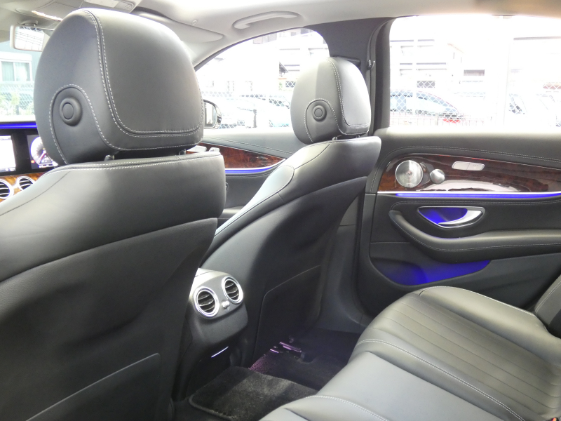メルセデスベンツ Eクラス E400 4MATIC ｴｸｽｸﾙｰｼﾌﾞ&ﾚｰﾀﾞｰｾｰﾌﾃｨPKG　ﾅｯﾊﾟ黒革/前後ﾋｰﾀｰ ﾊﾟﾉﾗﾏｻﾝﾙｰﾌ HDDﾅﾋﾞ 地ﾃﾞｼﾞ TVｷｬﾝｾﾗｰ AppleCarPlay 360度ｶﾒﾗ 純正ﾄﾞﾗﾚｺ Burmester ｴｱﾊﾞﾗﾝｽPKG 自動ﾄﾗﾝｸ/ﾌｯﾄOP LEDﾗｲﾄ/自動HB　2年保証付