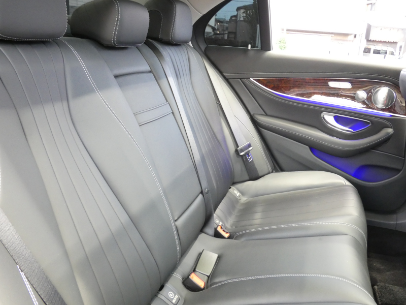 メルセデスベンツ Eクラス E400 4MATIC ｴｸｽｸﾙｰｼﾌﾞ&ﾚｰﾀﾞｰｾｰﾌﾃｨPKG　ﾅｯﾊﾟ黒革/前後ﾋｰﾀｰ ﾊﾟﾉﾗﾏｻﾝﾙｰﾌ HDDﾅﾋﾞ 地ﾃﾞｼﾞ TVｷｬﾝｾﾗｰ AppleCarPlay 360度ｶﾒﾗ 純正ﾄﾞﾗﾚｺ Burmester ｴｱﾊﾞﾗﾝｽPKG 自動ﾄﾗﾝｸ/ﾌｯﾄOP LEDﾗｲﾄ/自動HB　2年保証付