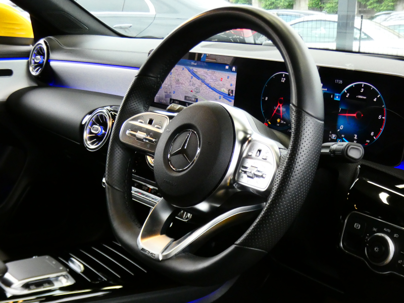 メルセデスベンツ CLAクラス CLA200d AMGﾗｲﾝ AMGﾚｻﾞｰｴｸｽｸﾙｰｼﾌﾞ&ｱﾄﾞﾊﾞﾝｽﾄﾞ&ﾅﾋﾞ&ﾚｰﾀﾞｰｾｰﾌﾃｨPKG　meｺﾈｸﾄ 灰黒革 ﾊﾟﾉﾗﾏSR MBUXﾅﾋﾞTV 360度ｶﾒﾗ ｱﾄﾞﾊﾞﾝｽﾄﾞｻｳﾝﾄﾞ ﾍｯﾄﾞｱｯﾌﾟD ﾜｲﾔﾚｽﾁｬｰｼﾞ LEDﾗｲﾄ/ｱﾀﾞﾌﾟﾃｨﾌﾞHB　2年保証付
