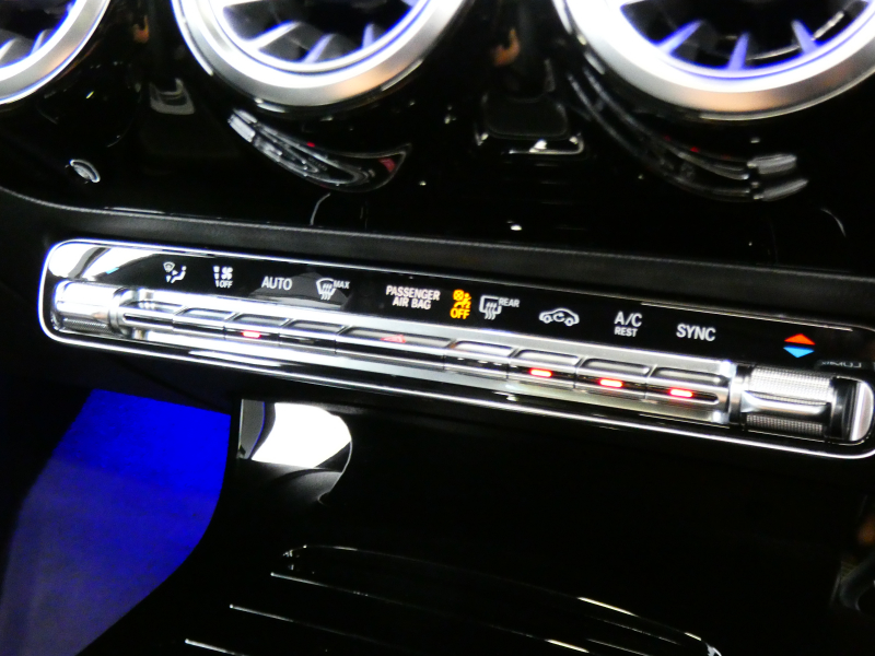 メルセデスベンツ CLAクラス CLA200d AMGﾗｲﾝ AMGﾚｻﾞｰｴｸｽｸﾙｰｼﾌﾞ&ｱﾄﾞﾊﾞﾝｽﾄﾞ&ﾅﾋﾞ&ﾚｰﾀﾞｰｾｰﾌﾃｨPKG　meｺﾈｸﾄ 灰黒革 ﾊﾟﾉﾗﾏSR MBUXﾅﾋﾞTV 360度ｶﾒﾗ ｱﾄﾞﾊﾞﾝｽﾄﾞｻｳﾝﾄﾞ ﾍｯﾄﾞｱｯﾌﾟD ﾜｲﾔﾚｽﾁｬｰｼﾞ LEDﾗｲﾄ/ｱﾀﾞﾌﾟﾃｨﾌﾞHB　2年保証付