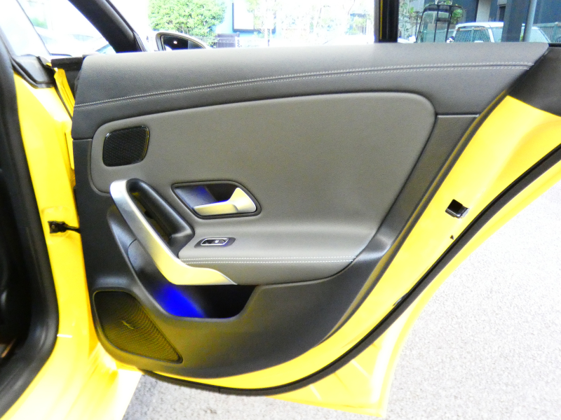 メルセデスベンツ CLAクラス CLA200d AMGﾗｲﾝ AMGﾚｻﾞｰｴｸｽｸﾙｰｼﾌﾞ&ｱﾄﾞﾊﾞﾝｽﾄﾞ&ﾅﾋﾞ&ﾚｰﾀﾞｰｾｰﾌﾃｨPKG　meｺﾈｸﾄ 灰黒革 ﾊﾟﾉﾗﾏSR MBUXﾅﾋﾞTV 360度ｶﾒﾗ ｱﾄﾞﾊﾞﾝｽﾄﾞｻｳﾝﾄﾞ ﾍｯﾄﾞｱｯﾌﾟD ﾜｲﾔﾚｽﾁｬｰｼﾞ LEDﾗｲﾄ/ｱﾀﾞﾌﾟﾃｨﾌﾞHB　2年保証付