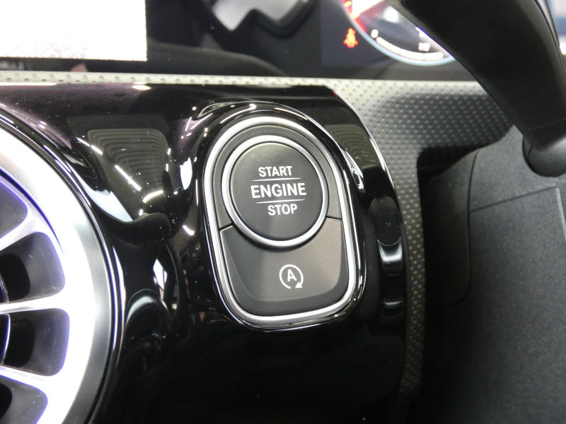 AMG CLAクラス CLA35 4MATIC AMGｱﾄﾞﾊﾞﾝｽﾄﾞ&ﾅﾋﾞｹﾞｰｼｮﾝ&ﾚｰﾀﾞｰｾｰﾌﾃｨPKG　1ｵｰﾅｰ meｺﾈｸﾄ AMGｴｱﾛ 18ｲﾝﾁAW 灰黒革/ﾋｰﾀｰ ﾊﾟﾉﾗﾏｻﾝﾙｰﾌ MBUXﾅﾋﾞ 地ﾃﾞｼﾞ 360度ｶﾒﾗ ﾍｯﾄﾞｱｯﾌﾟD ｱﾄﾞﾊﾞﾝｽﾄﾞｻｳﾝﾄﾞ 純正ﾄﾞﾗﾚｺ LEDﾍｯﾄﾞﾗｲﾄ/自動HB　2年保証付