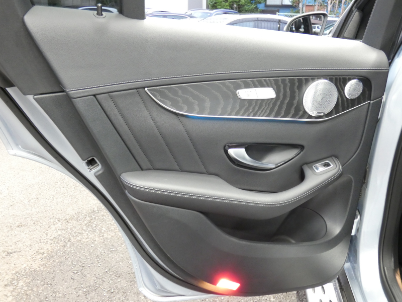 AMG GLCクーペ GLC43 4MATIC ｸｰﾍﾟ ﾚｻﾞｰｴｸｽｸﾙｰｼﾌﾞ&ﾅｲﾄ&ﾚｰﾀﾞｰｾｰﾌﾃｨPKG　meｺﾈｸﾄ AMGｴｱﾛ/20ｲﾝﾁAW 黒本革 ｻﾝﾙｰﾌ HDDﾅﾋﾞ 地ﾃﾞｼﾞ 360度ｶﾒﾗ Burmester LEDﾍｯﾄﾞﾗｲﾄ ｵｰﾄﾘｱｹﾞｰﾄ ｴｱﾊﾞﾗﾝｽPKG ﾍｯﾄﾞｱｯﾌﾟD　2年保証付
