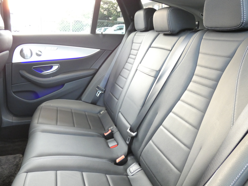 メルセデスベンツ Eクラス E220d 4MATIC ｵｰﾙﾃﾚｲﾝ ｴｸｽｸﾙｰｼﾌﾞ&ﾚｰﾀﾞｰｾｰﾌﾃｨPKG　meｺﾈｸﾄ 黒本革/ﾍﾞﾝﾁﾚｰﾀｰ/前後ﾋｰﾀｰ ﾊﾟﾉﾗﾏSR ﾅﾋﾞ 地ﾃﾞｼﾞ 360度ｶﾒﾗ AppleCarPlay Burmester ﾍｯﾄﾞｱｯﾌﾟD ｴｱﾊﾞﾗﾝｽPKG 自動ﾘｱｹﾞｰﾄ/ﾌｯﾄOP LEDﾗｲﾄ/自動HB　2年保証付