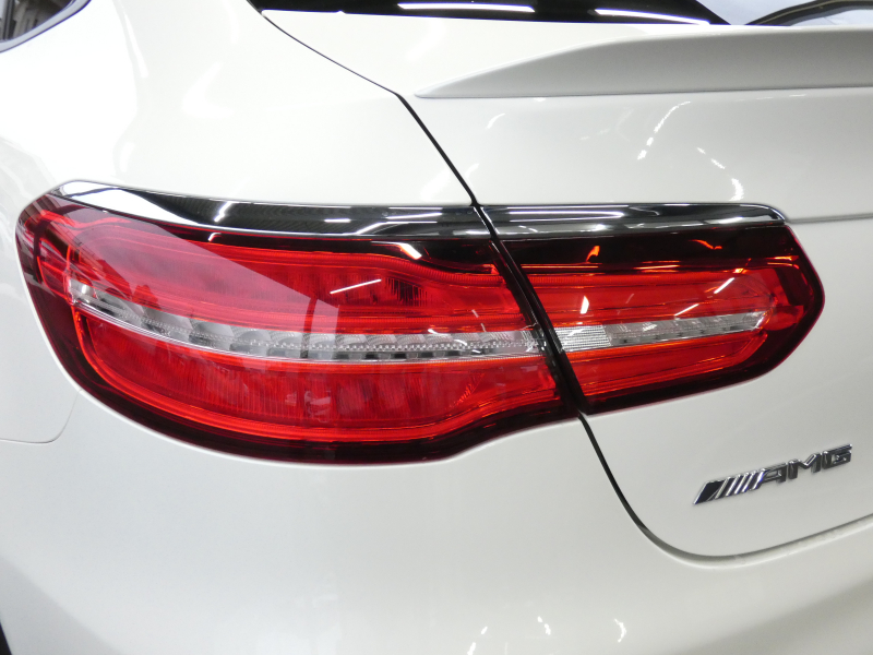 AMG GLCクーペ GLC43 4MATIC ｸｰﾍﾟ ﾚｻﾞｰｴｸｽｸﾙｰｼﾌﾞ&ﾅｲﾄ&ﾚｰﾀﾞｰｾｰﾌﾃｨPKG　meｺﾈｸﾄ AMGｴｱﾛ/20ｲﾝﾁAW ﾊﾟﾅﾒﾘｶｰﾅｸﾞﾘﾙ 黒本革 ｻﾝﾙｰﾌ HDDﾅﾋﾞ 地ﾃﾞｼﾞ 360度ｶﾒﾗ Burmester LEDﾍｯﾄﾞﾗｲﾄ ｵｰﾄﾘｱｹﾞｰﾄ ｴｱﾊﾞﾗﾝｽPKG ﾍｯﾄﾞｱｯﾌﾟD　2年保証付