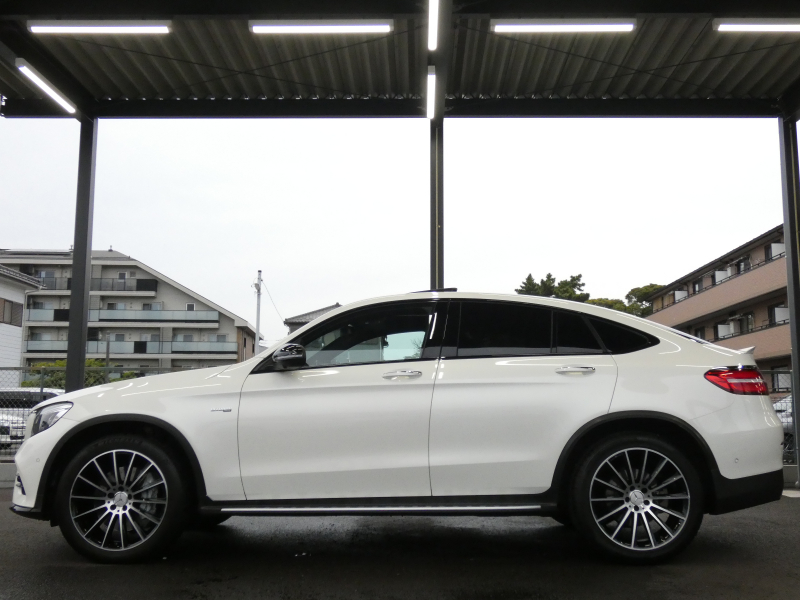 AMG GLCクーペ GLC43 4MATIC ｸｰﾍﾟ ﾚｻﾞｰｴｸｽｸﾙｰｼﾌﾞ&ﾅｲﾄ&ﾚｰﾀﾞｰｾｰﾌﾃｨPKG　meｺﾈｸﾄ AMGｴｱﾛ/20ｲﾝﾁAW ﾊﾟﾅﾒﾘｶｰﾅｸﾞﾘﾙ 黒本革 ｻﾝﾙｰﾌ HDDﾅﾋﾞ 地ﾃﾞｼﾞ 360度ｶﾒﾗ Burmester LEDﾍｯﾄﾞﾗｲﾄ ｵｰﾄﾘｱｹﾞｰﾄ ｴｱﾊﾞﾗﾝｽPKG ﾍｯﾄﾞｱｯﾌﾟD　2年保証付