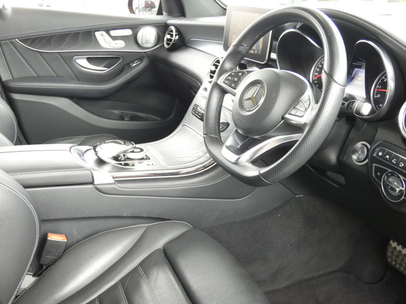 AMG GLCクーペ GLC43 4MATIC ｸｰﾍﾟ ﾚｻﾞｰｴｸｽｸﾙｰｼﾌﾞ&ﾅｲﾄ&ﾚｰﾀﾞｰｾｰﾌﾃｨPKG　AMGｴｱﾛ/21ｲﾝﾁAW ﾊﾟﾅﾒﾘｶｰﾅｸﾞﾘﾙ 黒本革 ｻﾝﾙｰﾌ HDDﾅﾋﾞ 地ﾃﾞｼﾞ 360度ｶﾒﾗ Burmester LEDﾍｯﾄﾞﾗｲﾄ ｵｰﾄﾘｱｹﾞｰﾄ ｴｱﾊﾞﾗﾝｽPKG ﾍｯﾄﾞｱｯﾌﾟD　2年保証付