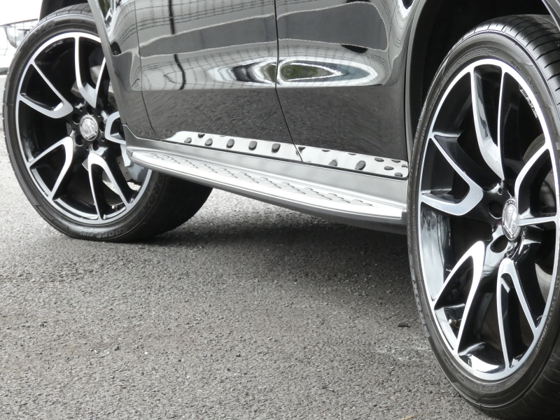 AMG GLCクーペ GLC43 4MATIC ｸｰﾍﾟ ﾚｻﾞｰｴｸｽｸﾙｰｼﾌﾞ&ﾅｲﾄ&ﾚｰﾀﾞｰｾｰﾌﾃｨPKG　AMGｴｱﾛ/21ｲﾝﾁAW ﾊﾟﾅﾒﾘｶｰﾅｸﾞﾘﾙ 黒本革 ｻﾝﾙｰﾌ HDDﾅﾋﾞ 地ﾃﾞｼﾞ 360度ｶﾒﾗ Burmester LEDﾍｯﾄﾞﾗｲﾄ ｵｰﾄﾘｱｹﾞｰﾄ ｴｱﾊﾞﾗﾝｽPKG ﾍｯﾄﾞｱｯﾌﾟD　2年保証付