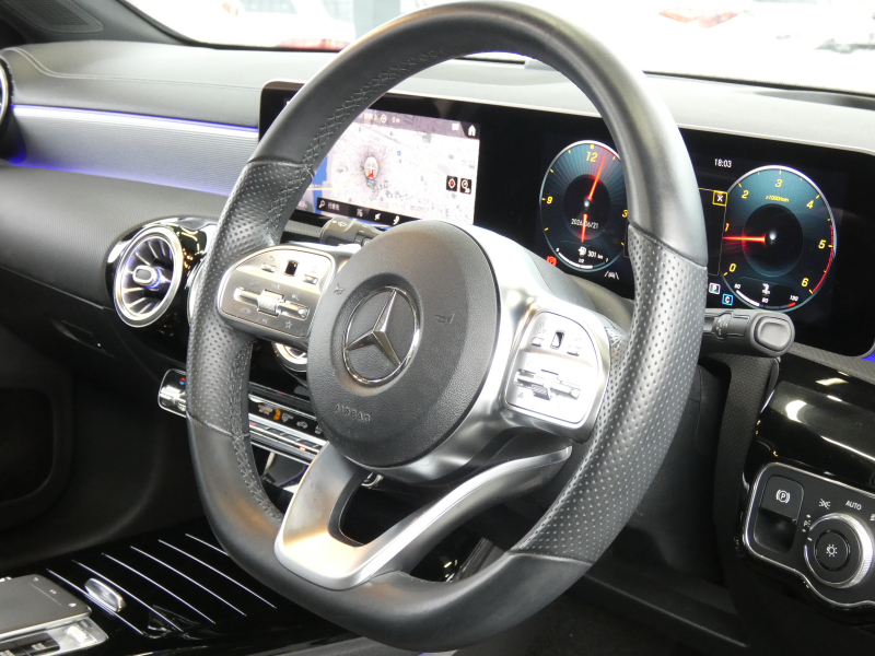 メルセデスベンツ Aクラス A200d AMGﾗｲﾝ AMGﾚｻﾞｰｴｸｽｸﾙｰｼﾌﾞ&ｱﾄﾞﾊﾞﾝｽﾄﾞ&ﾅﾋﾞ&ﾚｰﾀﾞｰｾｰﾌﾃｨPKG　meｺﾈｸﾄ 灰黒革 ﾊﾟﾉﾗﾏSR MBUXﾅﾋﾞTV 360度ｶﾒﾗ ｱﾄﾞﾊﾞﾝｽﾄﾞｻｳﾝﾄﾞ ﾍｯﾄﾞｱｯﾌﾟD ﾜｲﾔﾚｽﾁｬｰｼﾞ 前後ﾄﾞﾗﾚｺ LEDﾗｲﾄ/ｱﾀﾞﾌﾟﾃｨﾌﾞHB　2年保証付