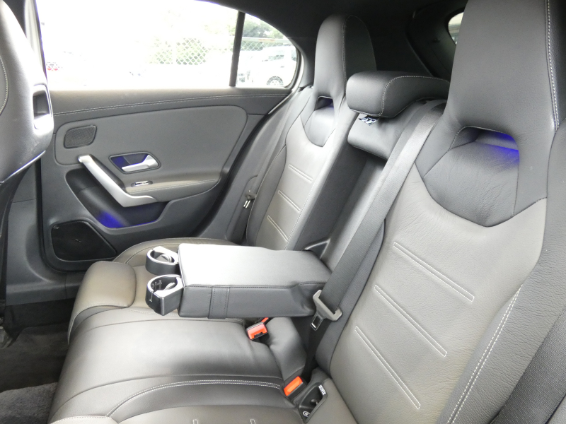 メルセデスベンツ Aクラス A200d AMGﾗｲﾝ AMGﾚｻﾞｰｴｸｽｸﾙｰｼﾌﾞ&ｱﾄﾞﾊﾞﾝｽﾄﾞ&ﾅﾋﾞ&ﾚｰﾀﾞｰｾｰﾌﾃｨPKG　meｺﾈｸﾄ 灰黒革 ﾊﾟﾉﾗﾏSR MBUXﾅﾋﾞTV 360度ｶﾒﾗ ｱﾄﾞﾊﾞﾝｽﾄﾞｻｳﾝﾄﾞ ﾍｯﾄﾞｱｯﾌﾟD ﾜｲﾔﾚｽﾁｬｰｼﾞ 前後ﾄﾞﾗﾚｺ LEDﾗｲﾄ/ｱﾀﾞﾌﾟﾃｨﾌﾞHB　2年保証付