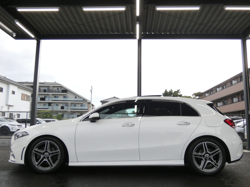 メルセデスベンツ Aクラス A200d AMGﾗｲﾝ AMGﾚｻﾞｰｴｸｽｸﾙｰｼﾌﾞ&ｱﾄﾞﾊﾞﾝｽﾄﾞ&ﾅﾋﾞ&ﾚｰﾀﾞｰｾｰﾌﾃｨPKG　meｺﾈｸﾄ 灰黒革 ﾊﾟﾉﾗﾏSR MBUXﾅﾋﾞTV 360度ｶﾒﾗ ｱﾄﾞﾊﾞﾝｽﾄﾞｻｳﾝﾄﾞ ﾍｯﾄﾞｱｯﾌﾟD ﾜｲﾔﾚｽﾁｬｰｼﾞ 前後ﾄﾞﾗﾚｺ LEDﾗｲﾄ/ｱﾀﾞﾌﾟﾃｨﾌﾞHB　2年保証付