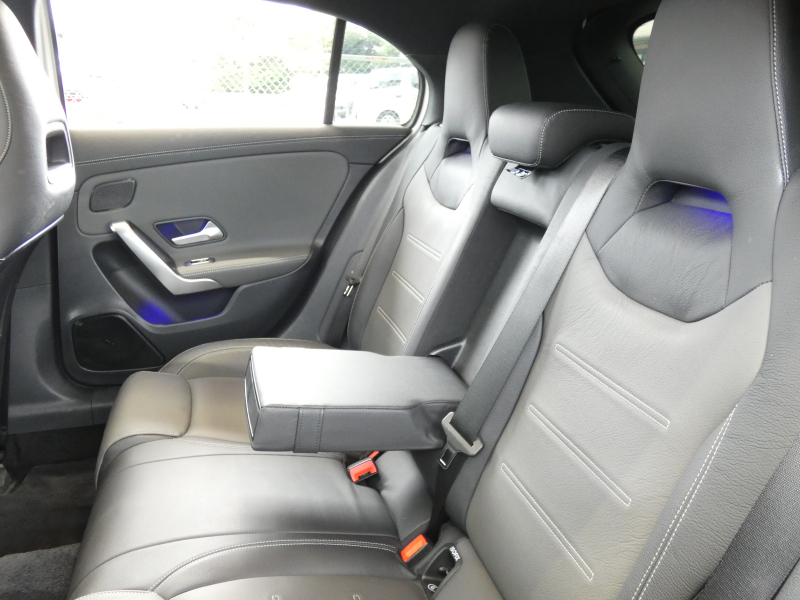 メルセデスベンツ Aクラス A200d AMGﾗｲﾝ AMGﾚｻﾞｰｴｸｽｸﾙｰｼﾌﾞ&ｱﾄﾞﾊﾞﾝｽﾄﾞ&ﾅﾋﾞ&ﾚｰﾀﾞｰｾｰﾌﾃｨPKG　meｺﾈｸﾄ 灰黒革 ﾊﾟﾉﾗﾏSR MBUXﾅﾋﾞTV 360度ｶﾒﾗ ｱﾄﾞﾊﾞﾝｽﾄﾞｻｳﾝﾄﾞ ﾍｯﾄﾞｱｯﾌﾟD ﾜｲﾔﾚｽﾁｬｰｼﾞ 前後ﾄﾞﾗﾚｺ LEDﾗｲﾄ/ｱﾀﾞﾌﾟﾃｨﾌﾞHB　2年保証付
