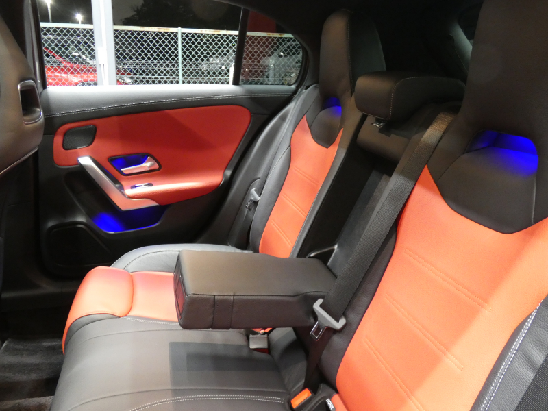 AMG Aクラス A35 4MATIC AMGｱﾄﾞﾊﾞﾝｽﾄﾞ&ﾅﾋﾞｹﾞｰｼｮﾝ&ﾚｰﾀﾞｰｾｰﾌﾃｨPKG　1ｵｰﾅｰ meｺﾈｸﾄ AMGｴｱﾛ 18ｲﾝﾁAW 赤黒革/ﾋｰﾀｰ ﾊﾟﾉﾗﾏｻﾝﾙｰﾌ MBUXﾅﾋﾞ 地ﾃﾞｼﾞ 360度ｶﾒﾗ ﾍｯﾄﾞｱｯﾌﾟD ｱﾄﾞﾊﾞﾝｽﾄﾞｻｳﾝﾄﾞ 前後ﾄﾞﾗﾚｺ ﾀﾞｲﾅﾐｯｸｾﾚｸﾄ LEDﾗｲﾄ　2年保証付