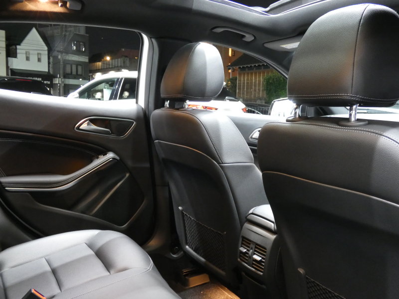 メルセデスベンツ GLA GLA250 4MATIC ﾚｰﾀﾞｰｾｰﾌﾃｨPKG　後期  受注生産ﾓﾃﾞﾙ 1ｵｰﾅｰ ｷｰﾚｽｺﾞｰ 黒本革ｼｰﾄ/ﾋｰﾀｰ ﾊﾟﾉﾗﾏｻﾝﾙｰﾌ ﾅﾋﾞ 地ﾃﾞｼﾞ Bｶﾒﾗ AppleCarPlay 前後ﾄﾞﾗﾚｺ GPSﾚｰﾀﾞｰ 自動ﾘｱｹﾞｰﾄ/ﾌｯﾄOP LEDﾗｲﾄ/自動HB ｱﾝﾋﾞｴﾝﾄﾗｲﾄ　2年保証付