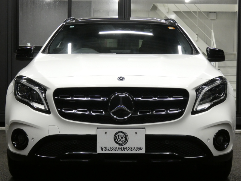 メルセデスベンツ GLA GLA250 4MATIC ﾚｰﾀﾞｰｾｰﾌﾃｨPKG　後期  受注生産ﾓﾃﾞﾙ 1ｵｰﾅｰ ｷｰﾚｽｺﾞｰ 黒本革ｼｰﾄ/ﾋｰﾀｰ ﾊﾟﾉﾗﾏｻﾝﾙｰﾌ ﾅﾋﾞ 地ﾃﾞｼﾞ Bｶﾒﾗ AppleCarPlay 前後ﾄﾞﾗﾚｺ GPSﾚｰﾀﾞｰ 自動ﾘｱｹﾞｰﾄ/ﾌｯﾄOP LEDﾗｲﾄ/自動HB ｱﾝﾋﾞｴﾝﾄﾗｲﾄ　2年保証付