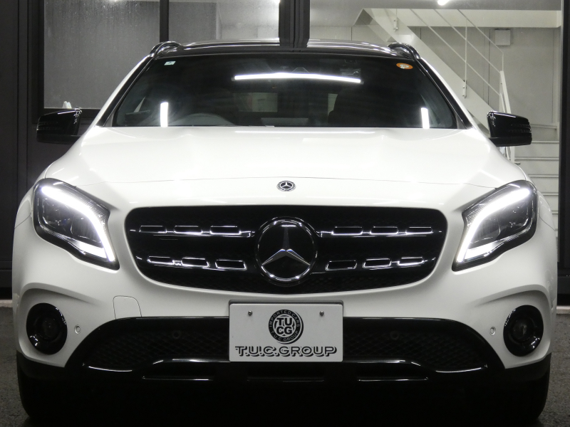 メルセデスベンツ GLA GLA250 4MATIC ﾚｰﾀﾞｰｾｰﾌﾃｨPKG　後期  受注生産ﾓﾃﾞﾙ 1ｵｰﾅｰ ｷｰﾚｽｺﾞｰ 黒本革ｼｰﾄ/ﾋｰﾀｰ ﾊﾟﾉﾗﾏｻﾝﾙｰﾌ ﾅﾋﾞ 地ﾃﾞｼﾞ Bｶﾒﾗ AppleCarPlay 前後ﾄﾞﾗﾚｺ GPSﾚｰﾀﾞｰ 自動ﾘｱｹﾞｰﾄ/ﾌｯﾄOP LEDﾗｲﾄ/自動HB ｱﾝﾋﾞｴﾝﾄﾗｲﾄ　2年保証付