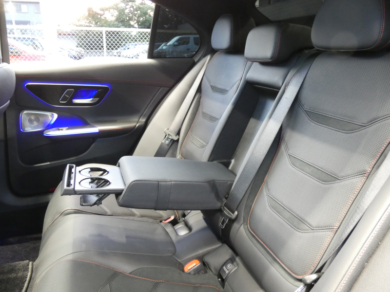 AMG Cクラス C43 4MATIC AMGﾅｲﾄ&ﾚｰﾀﾞｰｾｰﾌﾃｨPKG　BSG搭載 AMGｴｱﾛ&19AW AMGﾅｲﾄPKG ﾊﾟﾌｫｰﾏﾝｽｻｳﾝﾄﾞ ﾘｱｱｸｽﾙｽﾃｱﾘﾝｸﾞ 黒本革ｼｰﾄ/ﾋｰﾀｰ/ﾍﾞﾝﾁﾚｰﾀｰ MBUXﾅﾋﾞ 地ﾃﾞｼﾞ 360度ｶﾒﾗ Burmester HUD 前後ﾄﾞﾗﾚｺ DIGITALﾗｲﾄ　2年保証付