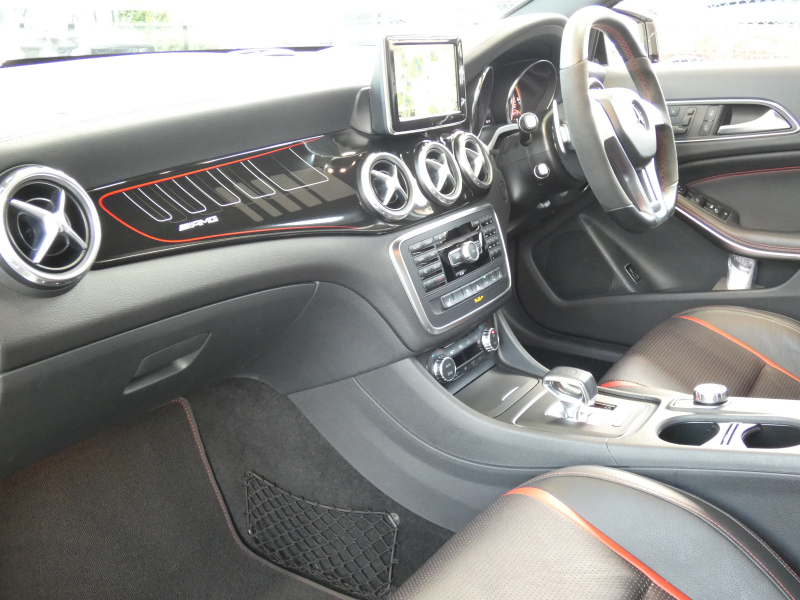 AMG GLA GLA45 AMG 4MATIC ｴﾃﾞｨｼｮﾝ1 ﾚｰﾀﾞｰｾｰﾌﾃｨPKG　300台限定 専用ｴｸｽﾃﾘｱ&ｲﾝﾃﾘｱ AMGﾊﾟﾌｫｰﾏﾝｽｼｰﾄ/ｽﾃｱﾘﾝｸﾞ AMGｴｱﾛ/20ｲﾝﾁAW 強化ﾌﾞﾚｰｷ&ｻｽﾍﾟﾝｼｮﾝ HDDﾅﾋﾞ 地ﾃﾞｼﾞ Bｶﾒﾗ BTｵｰﾃﾞｨｵ 前後ﾄﾞﾗﾚｺ 自動ﾘｱｹﾞｰﾄ　2年保証付